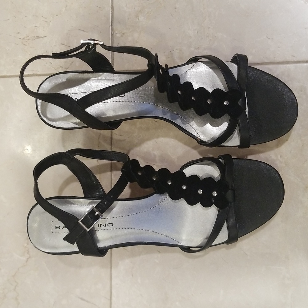 Almost never worn Bandolino Black Strap Cork Wedge Sandals